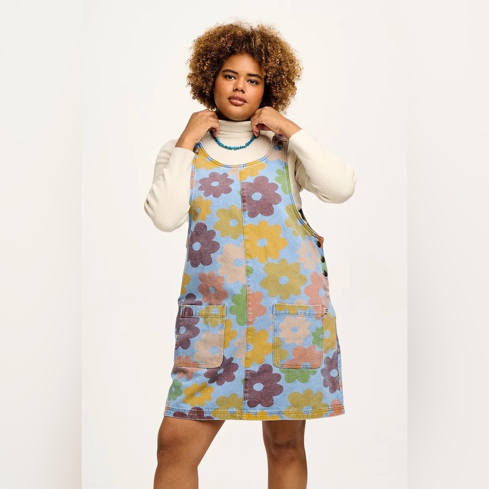 NWT Lucy and Yak Floral Layla mini denim Dress/Jumper in Francis print